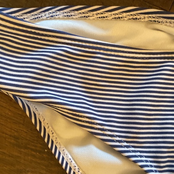 Xhileraton blue striped bikini with tie closure - Picture 3 of 9